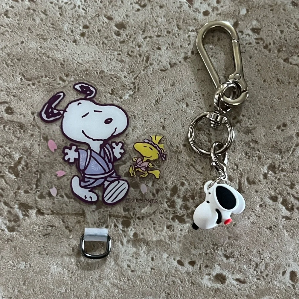 Peanuts Snoopy Phone Lanyard